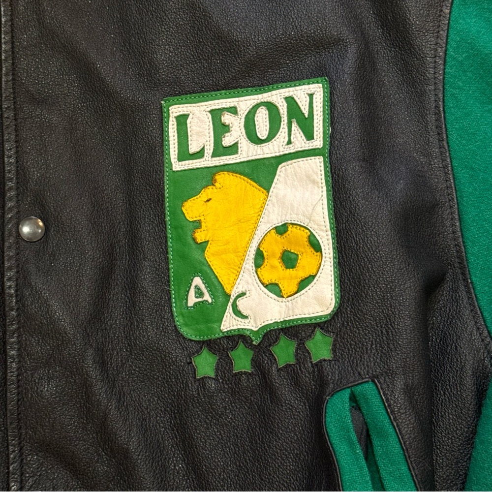 90s Club León Leather Varsity Jacket | Rare Find - Picture 5 of 7